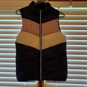 Kids Size XL (14) Old Navy Puffer Vest